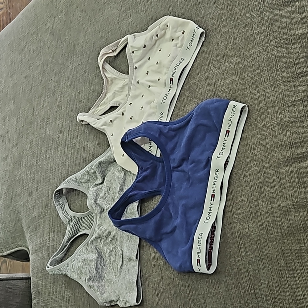 💥50% sale💥 3 training bras L #b421